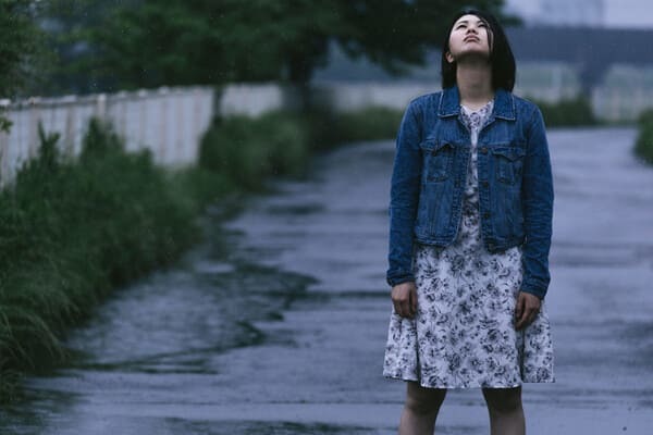 プラス思考になる方法35選!プラス思考の人の特徴とは?