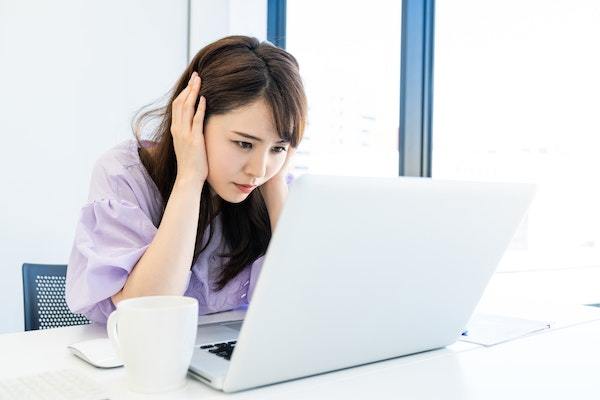 仕事ができない…つらい人へ。仕事ができない人の特徴や改善方法とは