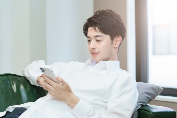 毎日LINEをすると好きになるってほんと？気になる男性との毎日のLINEとは