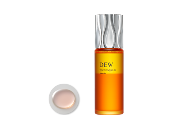 『DEW』ウォームヒュッゲオイルは肌も心も和らげる温感オイル