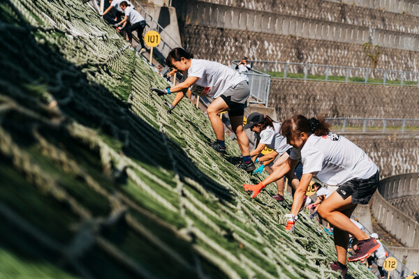 5月22日開催！ラージヒル逆走400m走「Red Bull 400」参加者募集中