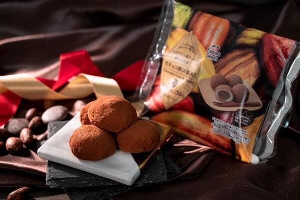 ピスタチオ×チョコだって?ファミマ「ケンズカフェ東京」の新作スイーツ、超おいしそう!
