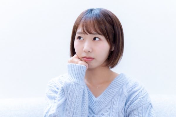 付き合っていない女性からのハグはNG？知りたい男性のホンネとは