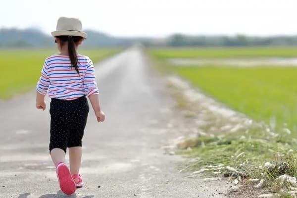 【夢占い】子育てをする夢を見たときの暗示・意味とは？