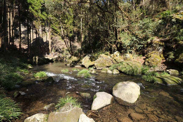 【熊本】生茶CMロケ地！水のカーテンは必見「鍋ヶ滝」散策ポイント6選＆周辺情報