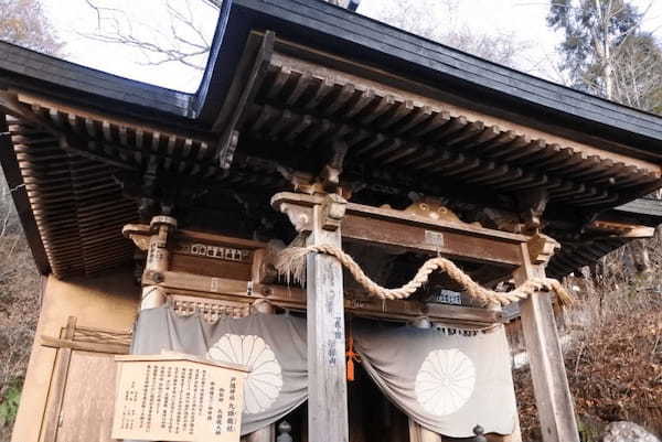 門の向こうは神々の世界！？神秘的なパワースポット戸隠神社奥社！1.jpg