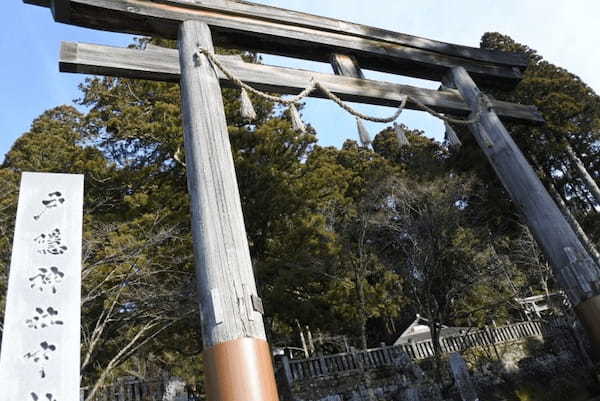 門の向こうは神々の世界！？神秘的なパワースポット戸隠神社奥社！1.jpg