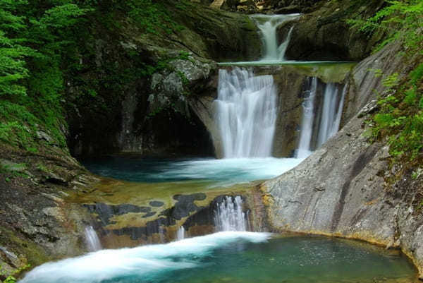 涼をもとめて！夏に行きたい関東の滝12選