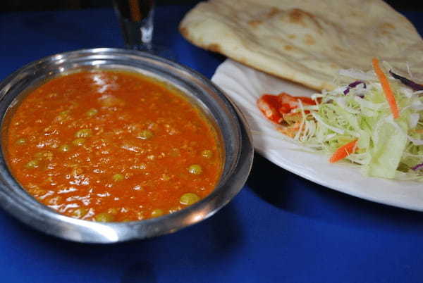 品川駅周辺の絶品カレー13選！駅ナカのランチ人気店やナン食べ放題の名店も！