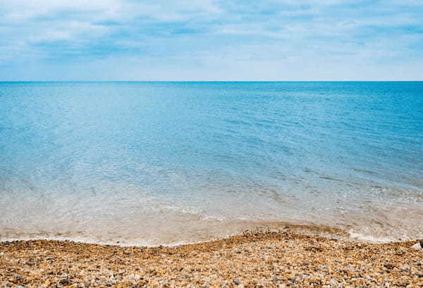 【夢占い】海の夢にはどんな意味がある？いろんなパターンを徹底解説！