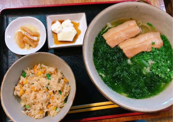 【沖縄】沖縄そばの名店！味も雰囲気も抜群な「屋宜家」