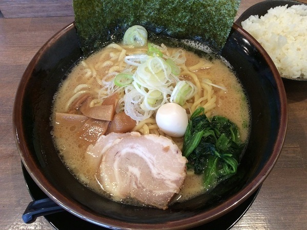 千葉市の家系ラーメン店27選！本格濃厚スープの名店や深夜営業の人気店も！