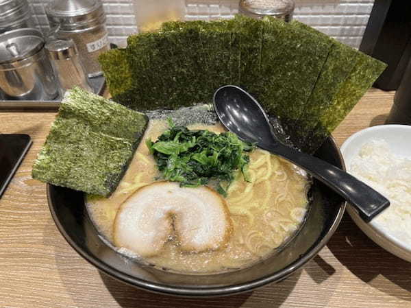 川崎駅周辺の家系ラーメン15選！本格濃厚スープの名店や深夜営業の人気店も！