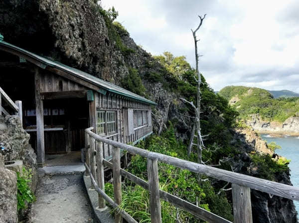 【伊豆】絶品！「下田バーガー」と石廊崎のオドロキの場所にある「石室神社」