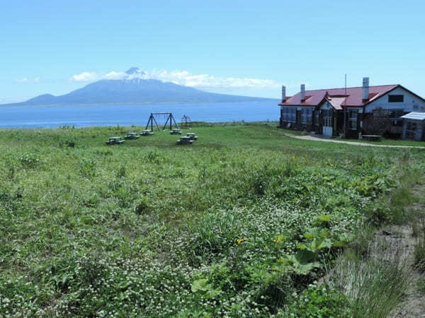 利尻・礼文／一度は行ってみたい！日本最北の海に浮かぶ2つの浮島