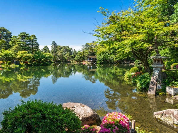 ミシュラン3つ星！金沢を代表する観光名所「兼六園」はこう楽しむ