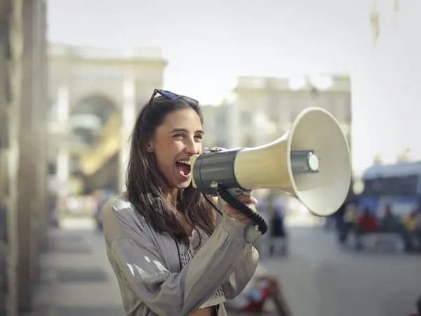 デリカシーがない女性は男性から嫌われる！その特徴や注意したいこと