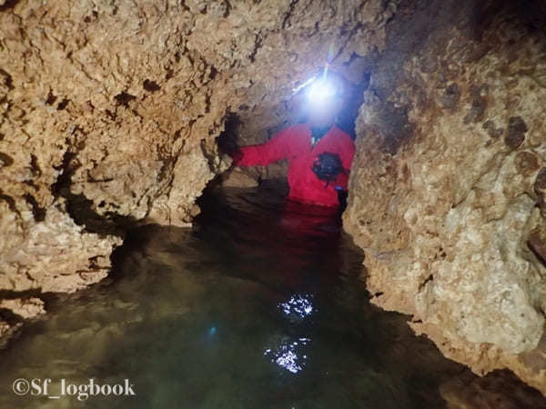 【鹿児島・沖永良部島】地底洞窟探検！大迫力のケイビングツアー