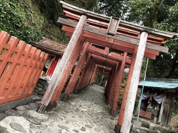 【佐賀】タイ人の聖地、日本三大稲荷の祐徳稲荷神社