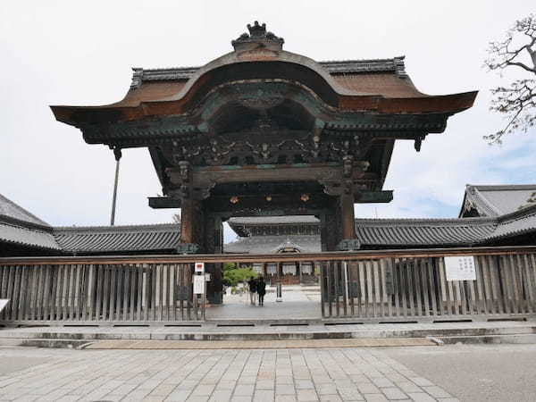 【三重】巨大な建築物に圧倒！夏の蓮も美しい「高田本山専修寺」1.jpg