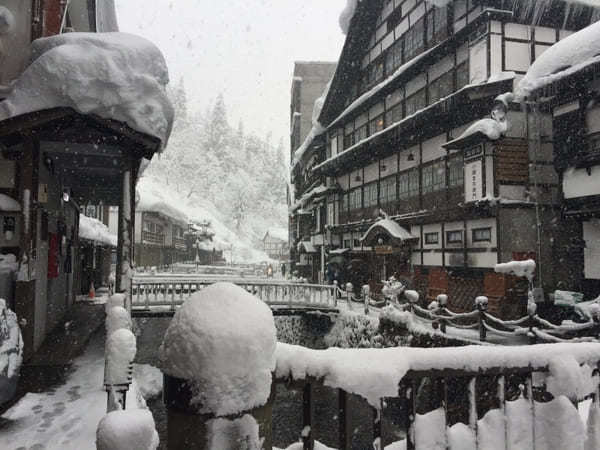 冬景色を楽しむ温泉街といったらここ！山形・銀山温泉と旅館「永澤平八」を満喫しよう！