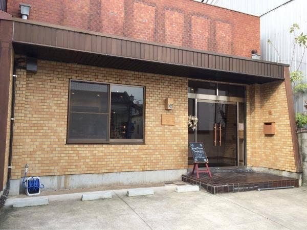 高岡市のパン屋おすすめ13選！行列覚悟の人気店や話題の食パン専門店も！