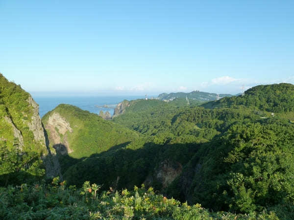 水平線が丸く見える！？北海道・地球岬で感じる太平洋の絶景