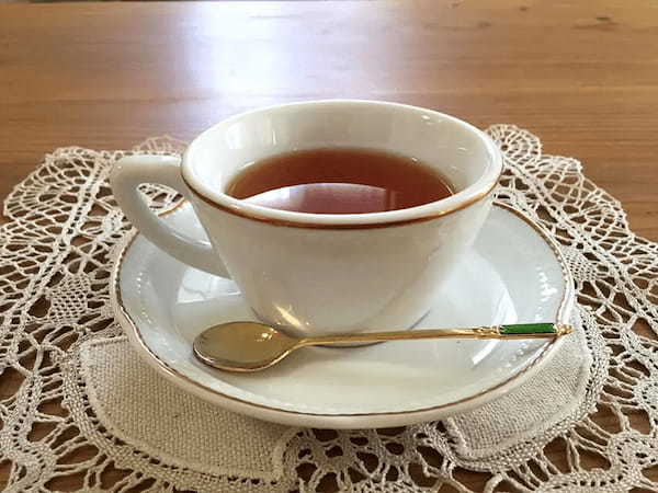 紅茶を飲むときのマナーや飲み方 ～基本からマナー違反になってしまう作法まで～