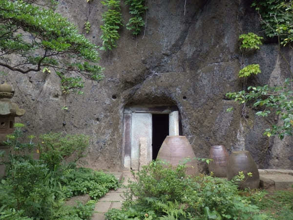 廻船業で栄えた迷路のような港町。佐渡島【宿根木】を歩く