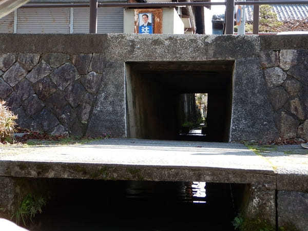 【滋賀県近江八幡】八幡堀の手漕ぎ和舟に乗ろう！『るろうに剣心』のロケ地も