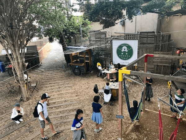 【千葉】住宅地に小さな森！？話題の野外カフェ「椿森コムナ」は子供も大人も楽しめるツリーハウスやハンモックが大人気！1.jpg