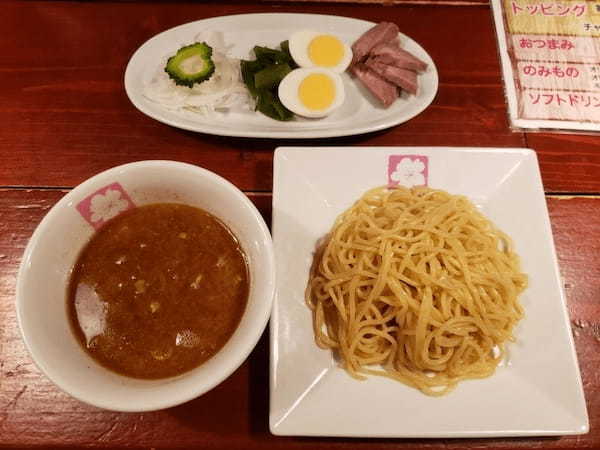 那覇市のつけ麺おすすめ7選！国際通りの人気店や隠れた名店も！