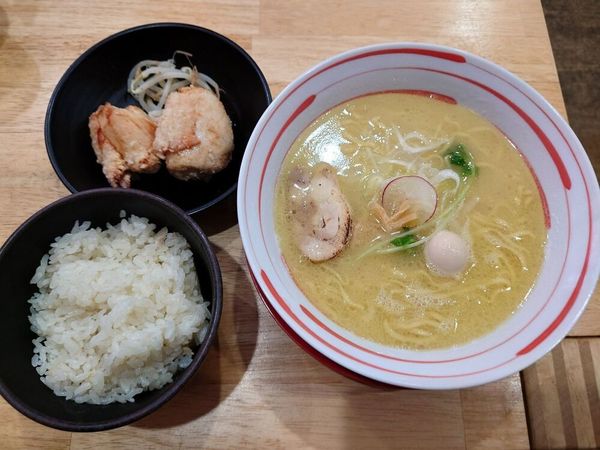 博多・天神で早朝営業するラーメン屋15選！朝から空いてる24時間営業店も！