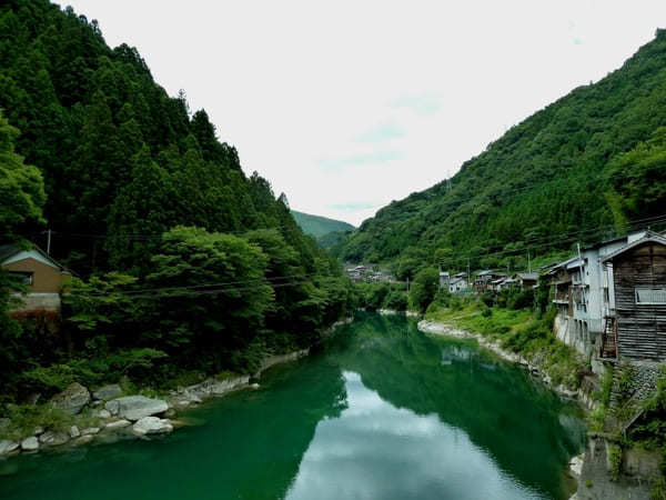 徳島の秘境！祖谷渓にある日本三大奇橋・かずら橋を渡りに行こう