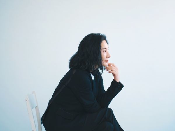 2.『アルペン』50周年記念WEBCMに広瀬香美が出演！「ロマンスの神様」をアカペラで熱唱