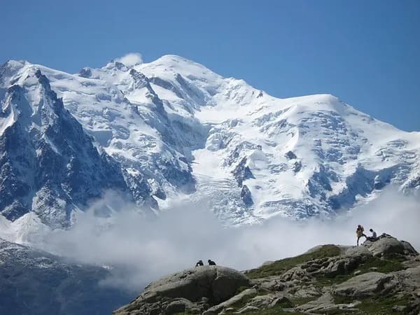 バーチャル旅行のすすめ。Googleアースで世界の絶景を見に行こう