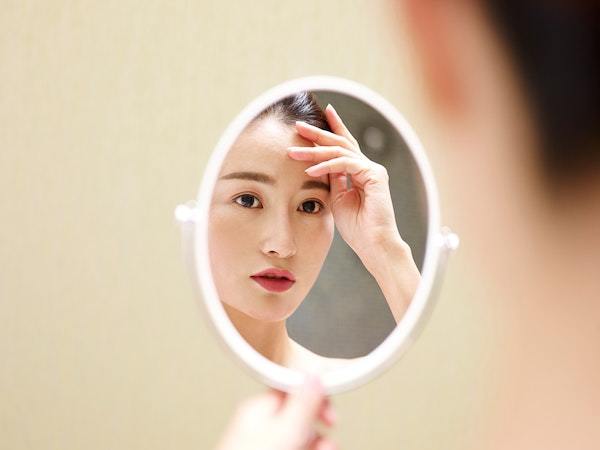 美人は顔にほくろが多い？モテ度アップの魅力的なほくろを徹底解説