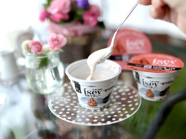 高たんぱくで脂肪0の「Ísey SKYR」に新フレーバー“クリーミーストロベリー”が登場