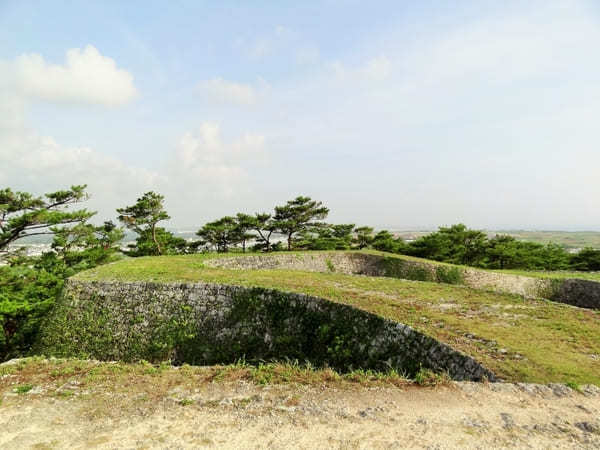 琉球王国の英雄「護佐丸」とは？沖縄県のグスクをめぐる旅