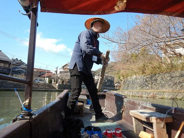 【滋賀県近江八幡】八幡堀の手漕ぎ和舟に乗ろう！『るろうに剣心』のロケ地も