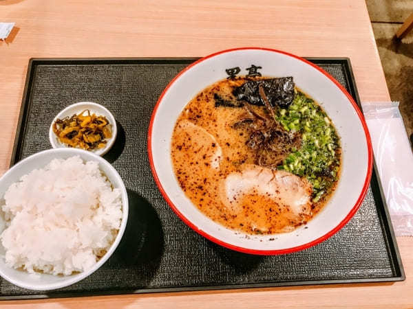 熊本ラーメンなら「黒亭」がお勧め！卵黄がのった玉子入ラーメンは絶品！