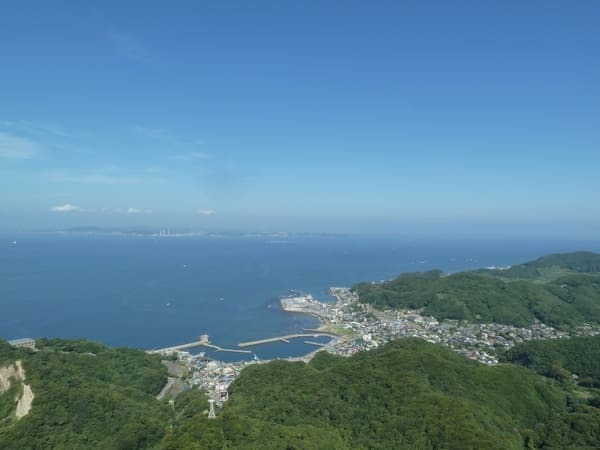 千葉・鋸山週末日帰りハイキング!ロープウェイで東京湾を一望出来る絶景展望台＆地獄のぞきへ