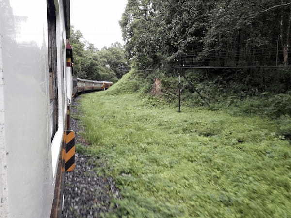 【タイ】チェンマイ発☆のんびりローカル列車の旅1.jpg