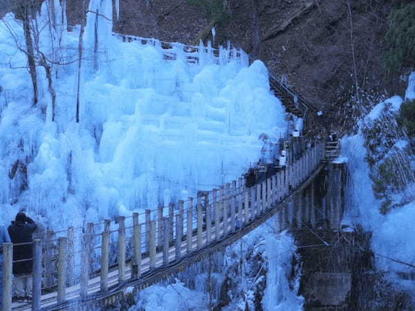 【秩父】尾ノ内氷柱と宝登山で冬ならではの観光を！ご当地グルメも味わって！1.jpg