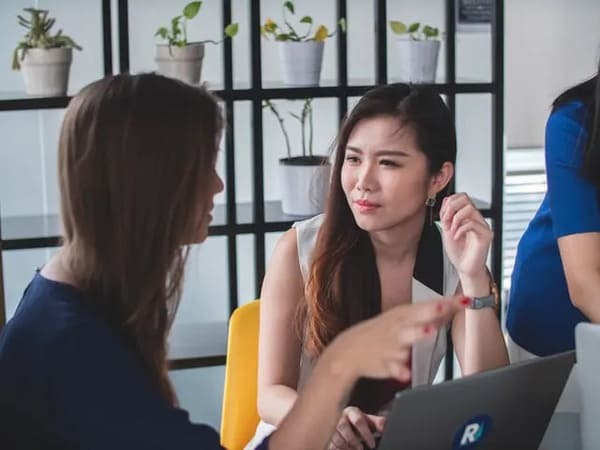 【会話術】人に好かれる女性は会話が上手　話が弾むモテ会話術とは