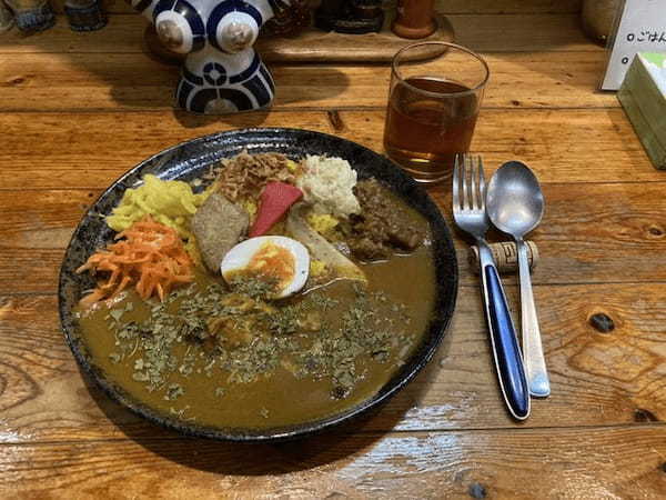 田町・三田の絶品カレーランチ13選！スパイスカレーの名店や話題の新店舗も！