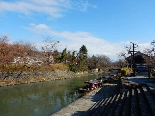 【滋賀県近江八幡】八幡堀の手漕ぎ和舟に乗ろう！『るろうに剣心』のロケ地も