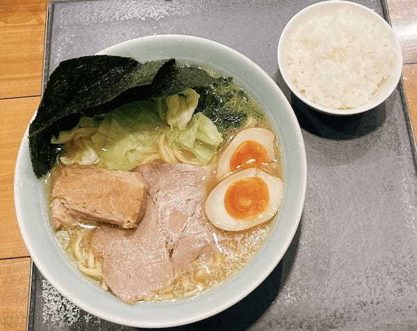 新橋の家系ラーメン店4選！本格濃厚スープの名店や深夜営業の人気店も！