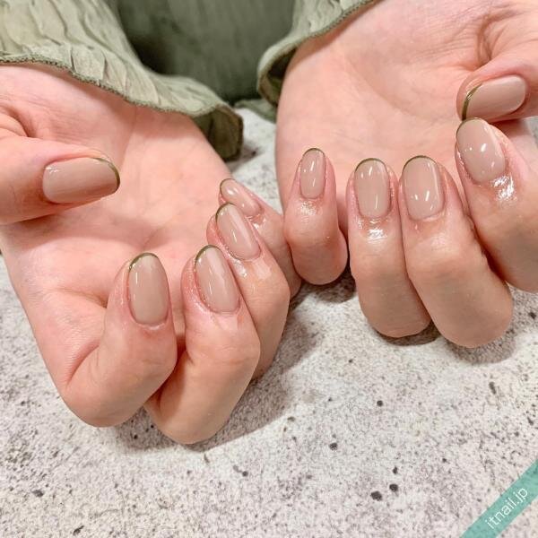 40代以上の大人女性にも!シックなフレンチネイルデザイン8選