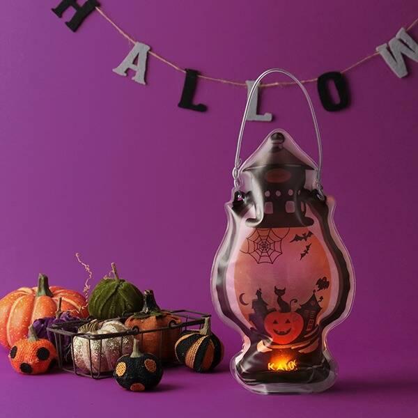アウトドアにも使える!カルディのハロウィン「ランタン」おやつも入ってて最高。